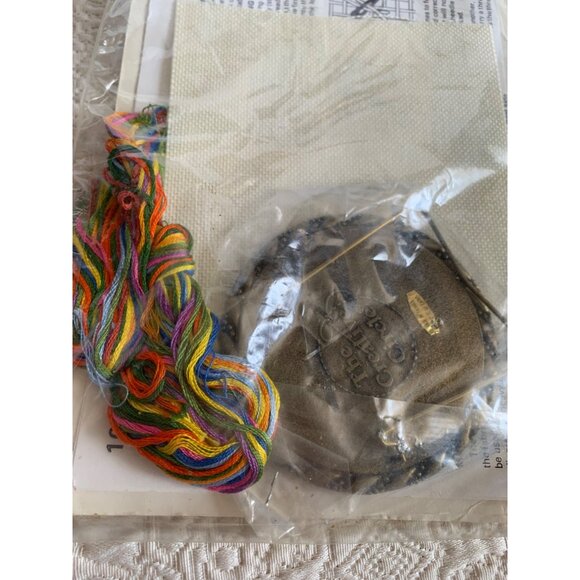 Creative Circle Where Love Is Counted Cross Stitch Kit - New - Picture 10 of 12